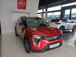 MAHINDRA XUV3XO 1.2 AX5 AT 2025
